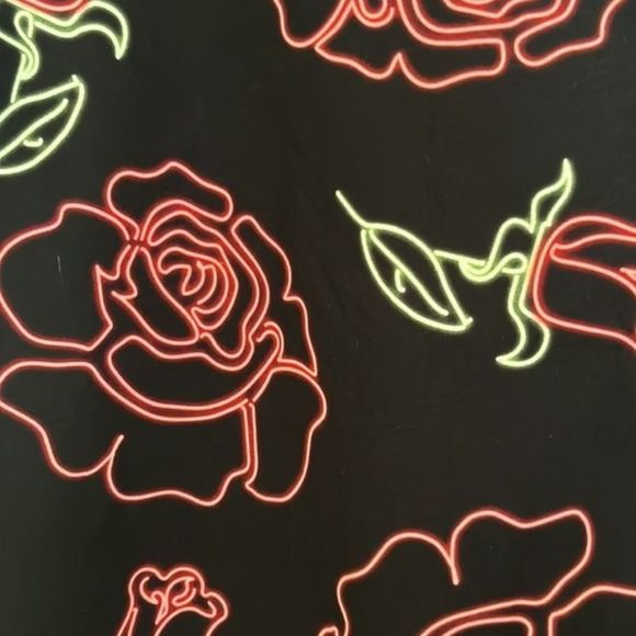 NWT Men's Just Attitude Neon Roses Short Sleeve Button Down Shirt - Picture 7 of 13